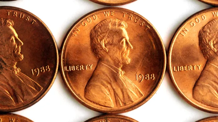 Uncirculated 1988 Lincoln Pennies. Image: Adobe Stock.